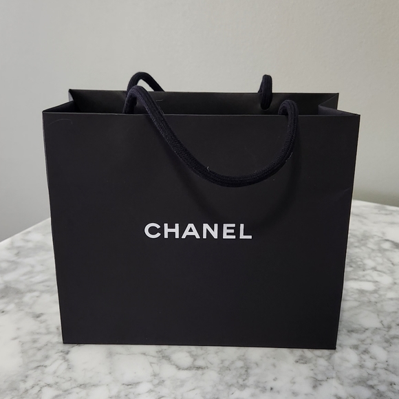 CHANEL Other - Chanel Gift Bag